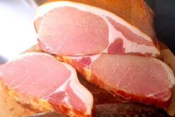 ENGLISH BACK-BACON COLD SMOKED 1KG
